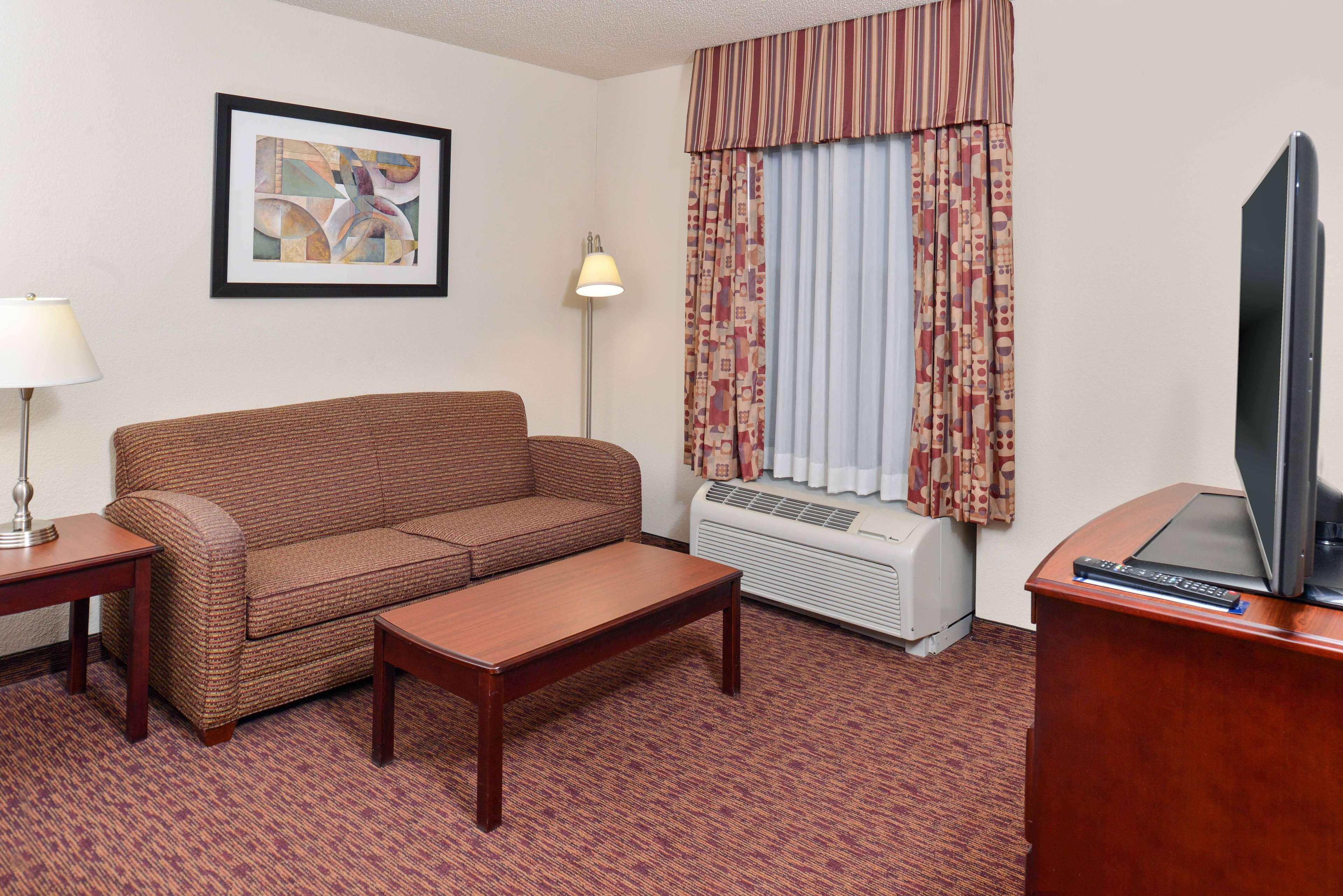 Hampton Inn & Suites Muncie Εξωτερικό φωτογραφία