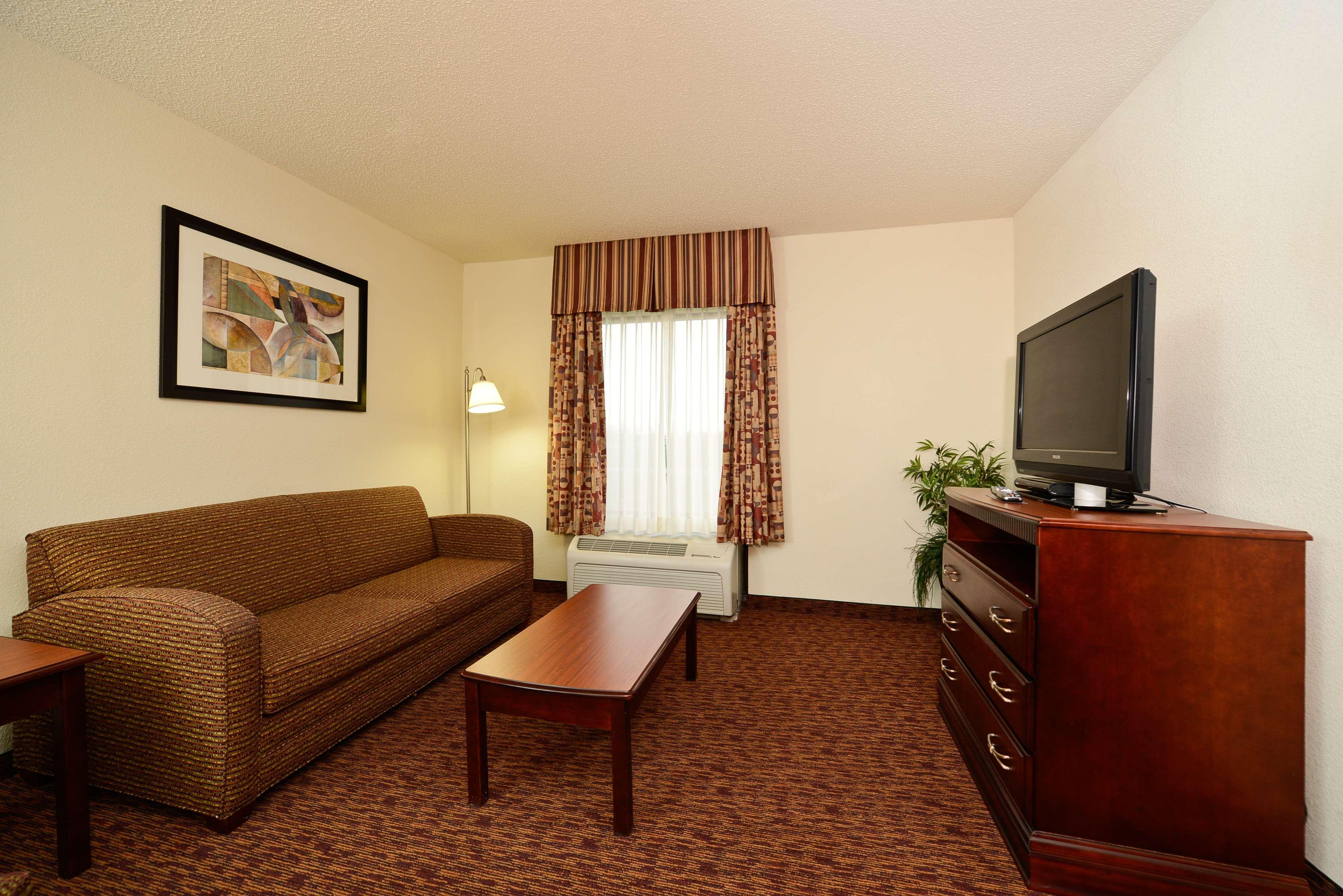 Hampton Inn & Suites Muncie Εξωτερικό φωτογραφία
