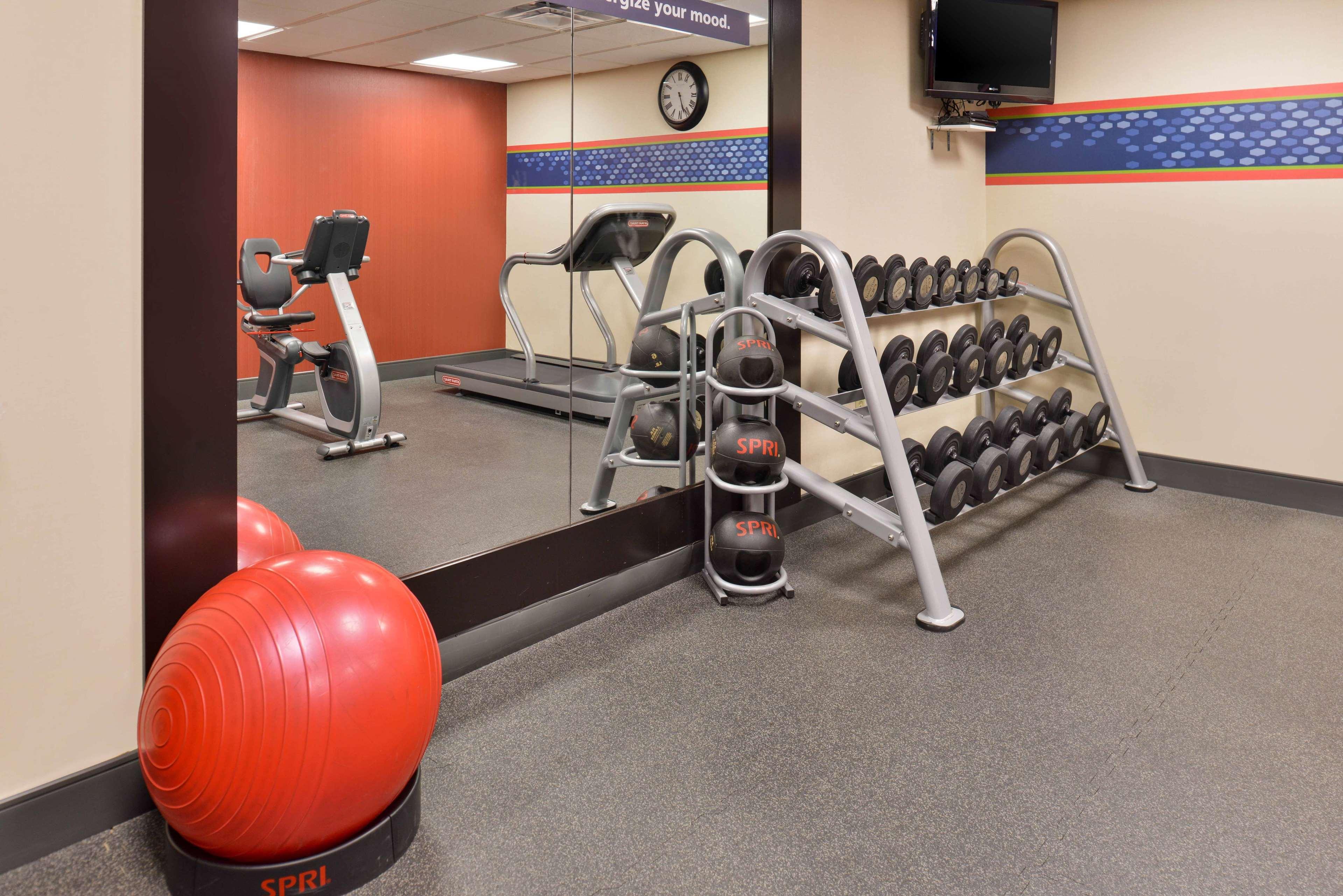 Hampton Inn & Suites Muncie Εξωτερικό φωτογραφία