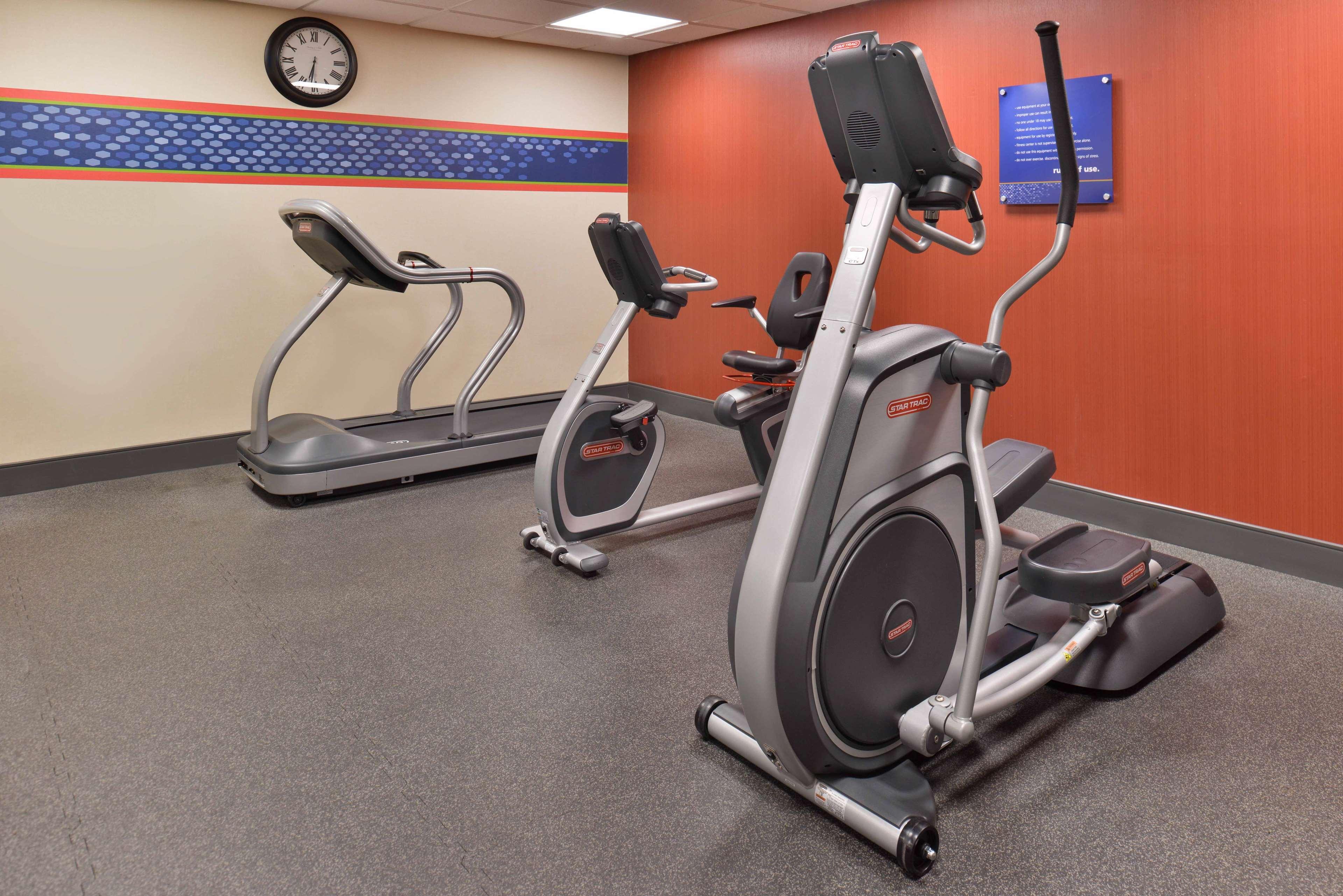 Hampton Inn & Suites Muncie Εξωτερικό φωτογραφία