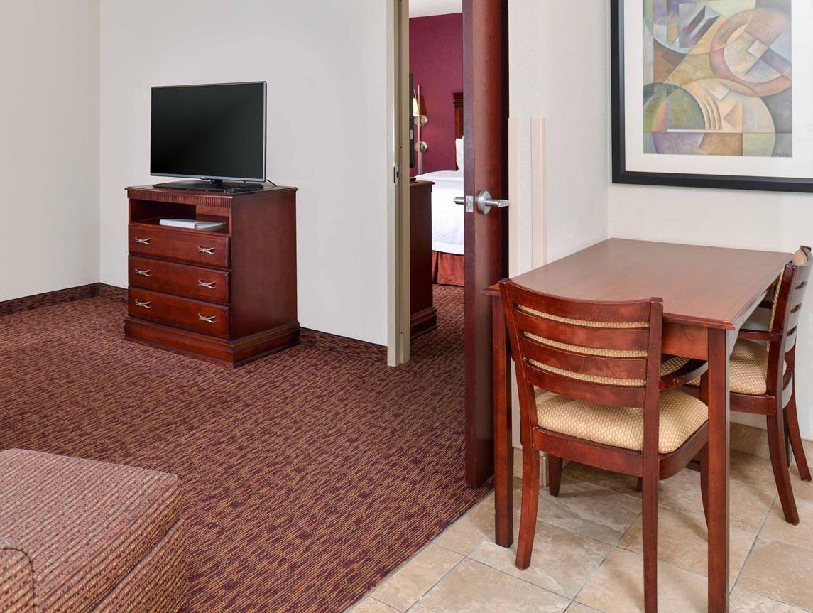 Hampton Inn & Suites Muncie Εξωτερικό φωτογραφία