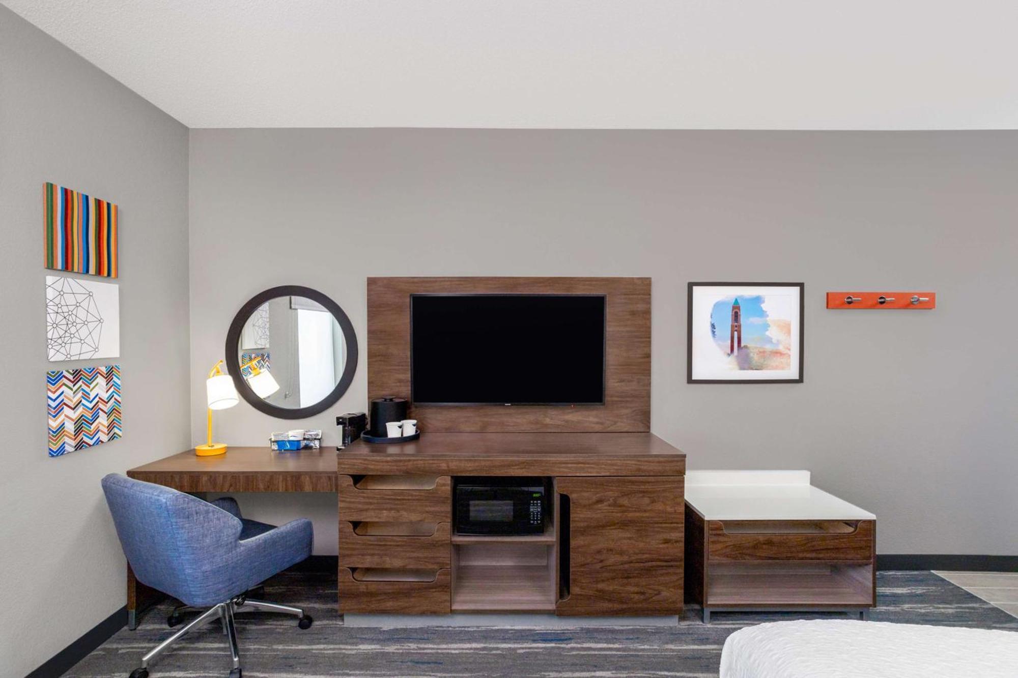 Hampton Inn & Suites Muncie Εξωτερικό φωτογραφία