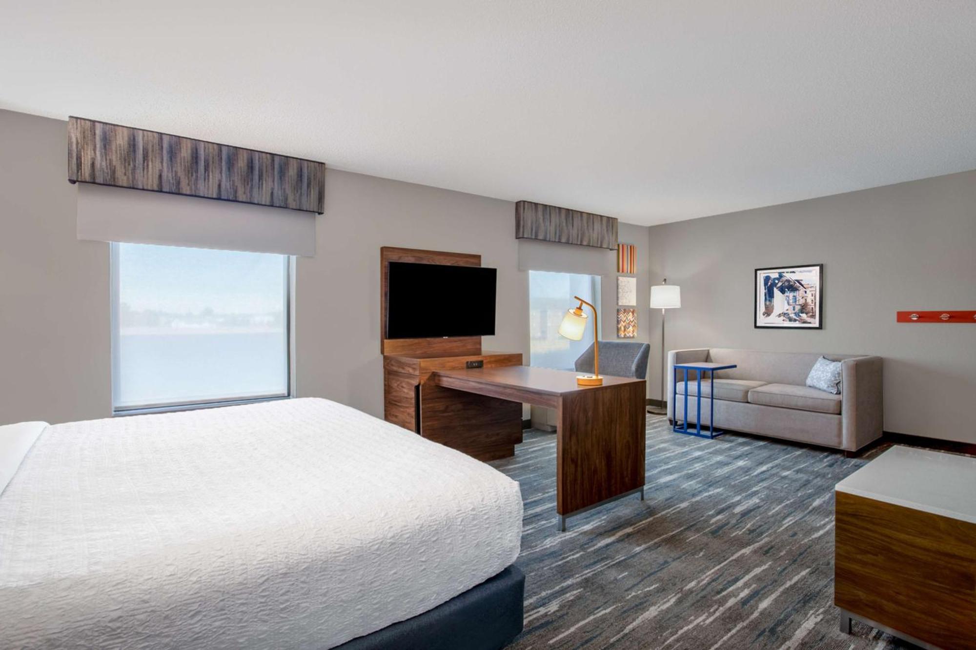 Hampton Inn & Suites Muncie Εξωτερικό φωτογραφία