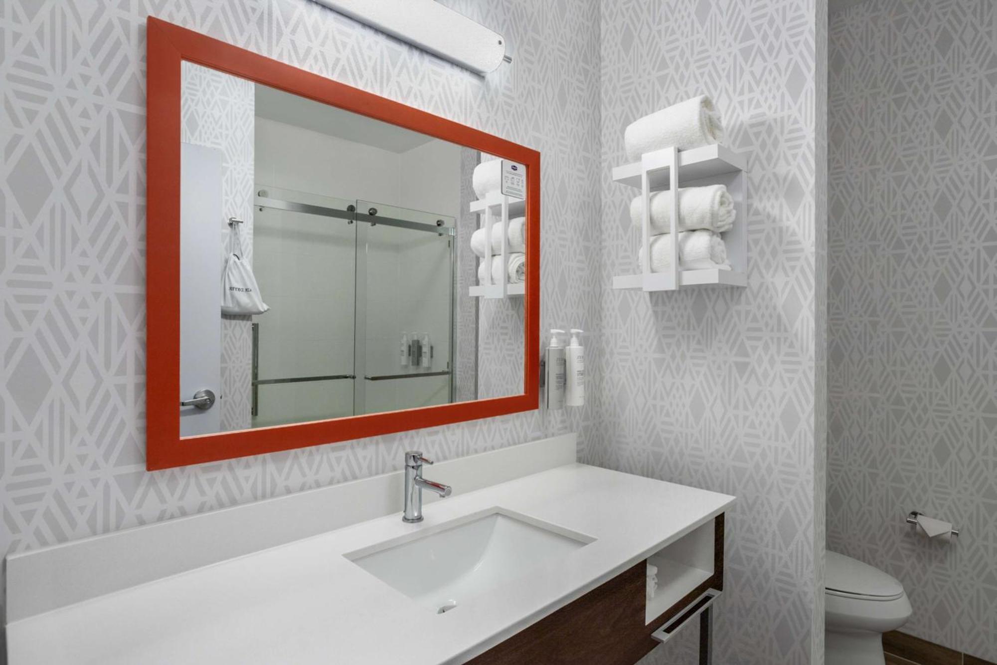 Hampton Inn & Suites Muncie Εξωτερικό φωτογραφία