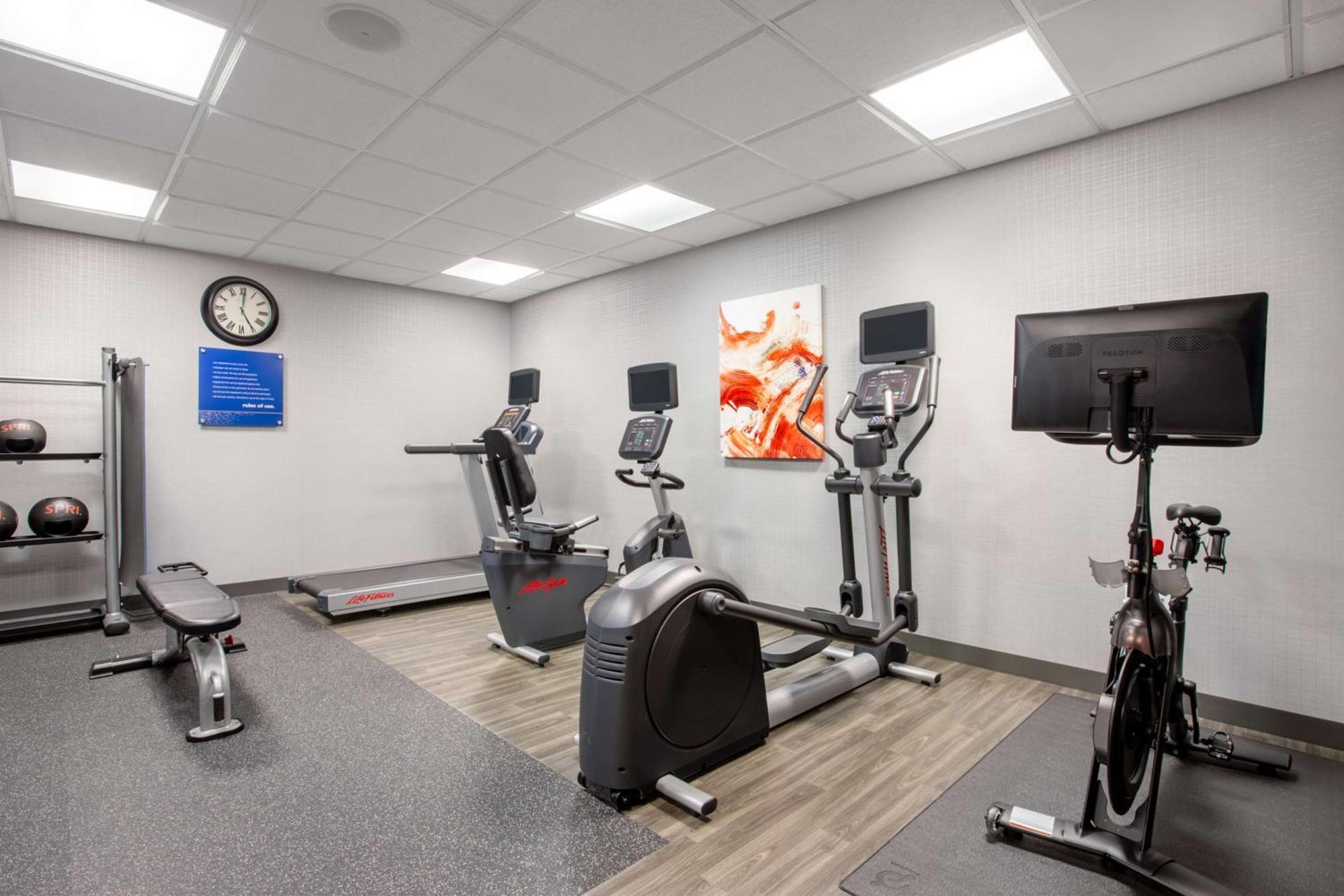Hampton Inn & Suites Muncie Εξωτερικό φωτογραφία